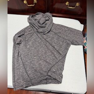 Long sleeve hooded bubble hem athletic top